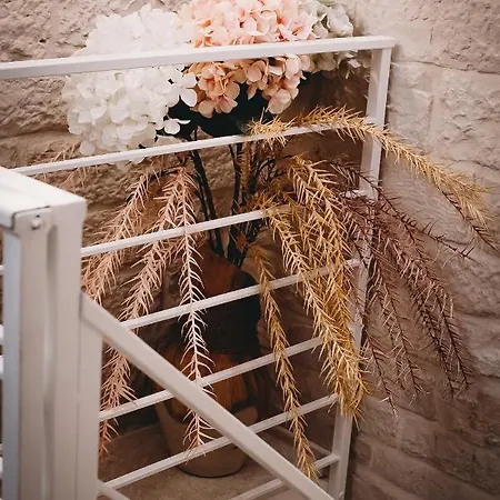 Pietraluna Luxury 4* 焦维纳佐