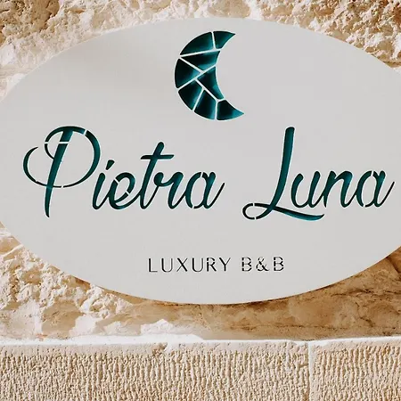 Pietraluna Luxury Bed & Breakfast *