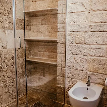 Frühstückspension Pietraluna Luxury 4*