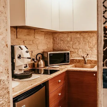 Pietraluna Luxury ג'ובינאצו