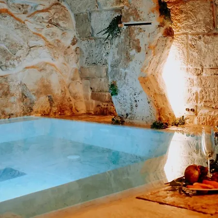 Pietraluna Luxury Bed & Breakfast Giovinazzo