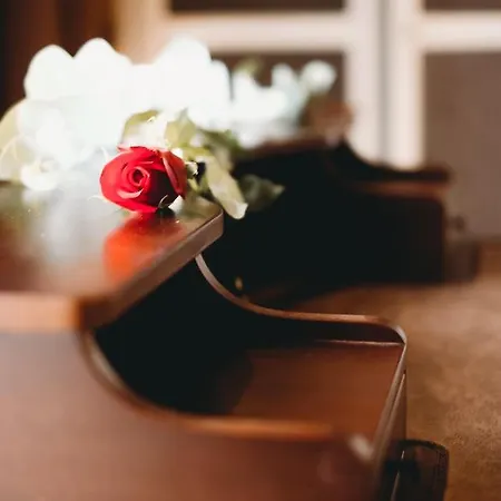 Bed & Breakfast Pietraluna Luxury