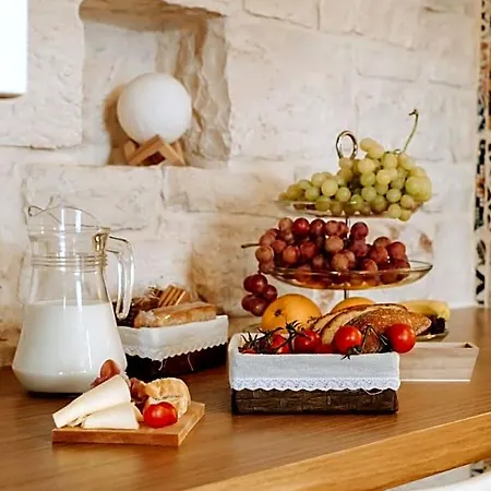 Alojamento de Acomodação e Pequeno-almoço Pietraluna Luxury Giovinazzo