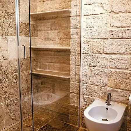 Pietraluna Luxury Alojamento de Acomodação e Pequeno-almoço 4*