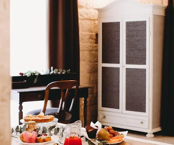Bed and breakfast Pietraluna Luxury