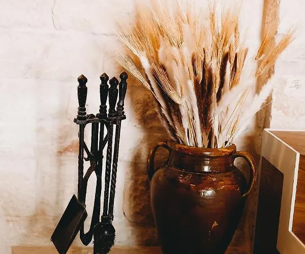 Pietraluna Luxury Nocleg ze śniadaniem