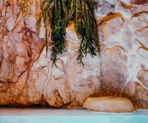 Pietraluna Luxury Отель типа 